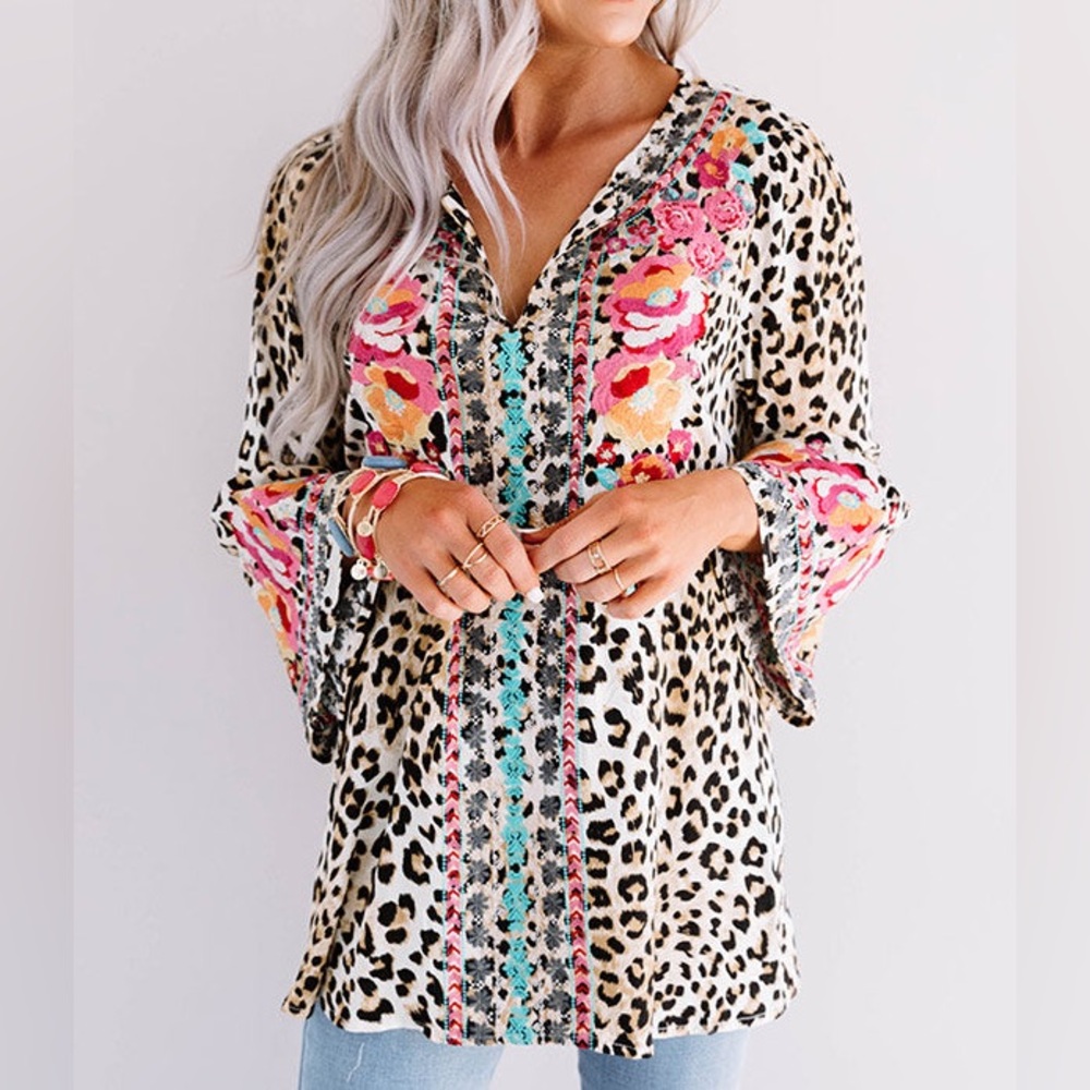 Savanna Jane Boho Colorful Floral‎ Embroidered Leopard Animal Print Blouse Small - Picture 3 of 11